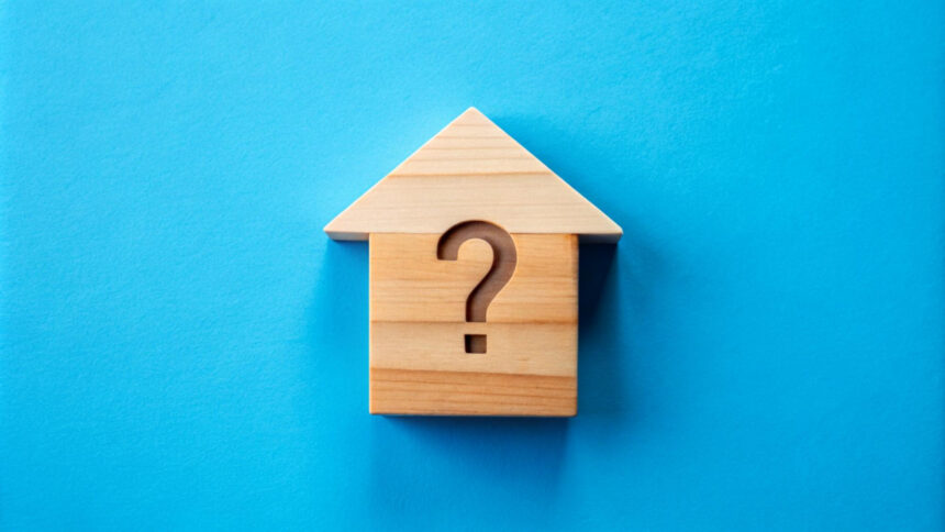 Comment une agence immobilière évalue le marché local pour estimer un bien avant la vente ?